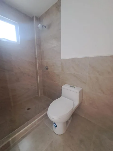 Casa en Venta en Vistana 2000, Guayas — imagen 3