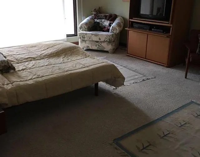 Cumbayá, Vendo, Casa Lineal, en Excelente Urbanizacion, Sector Pillagua, Piscina y Amplio Jardín — imagen 2