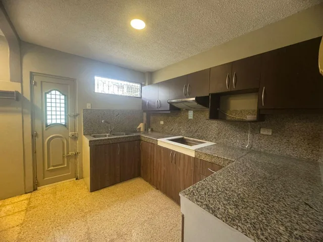 Casa Multifamiliar en Venta Samanes 6, Guayas — imagen 2