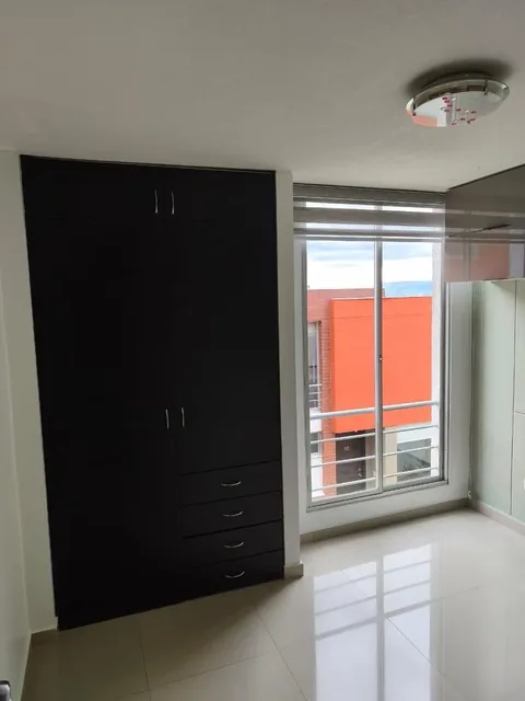 Casa en Venta - 4 Habitaciones - Conjunto Privado - Seguridad y Áreas Verdes - San Isidro del Inca — imagen 5