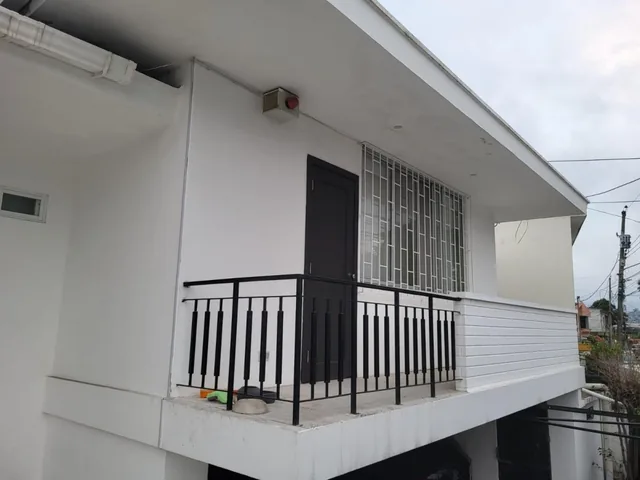 Venta de Casa - Urdesa Central, Guayas — imagen 4