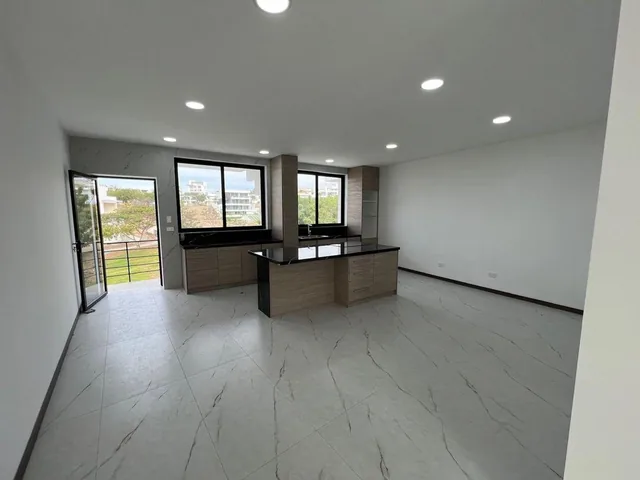 Casa de Venta en Zona Sur Ciudad del Mar Manta, Manabí — imagen 3