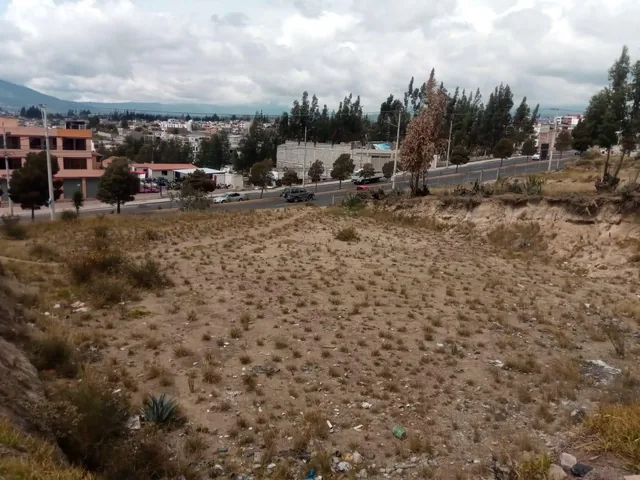 Último Lote en La Av Víctor Hugo, Tungurahua — imagen 4