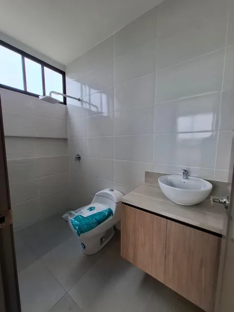 Venta. Ciudad Celeste. Babor. Estreno Preciosa Casa. 3 Hab. Cada Uno Baño $274.000 Neg, Guayas — imagen 2