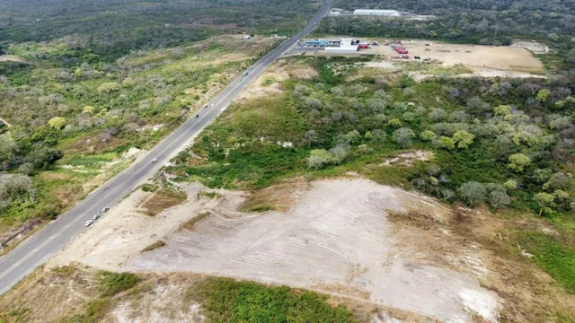 Terreno en Venta. Manabí, Vía Colisa - Montecristi K. Lugo, Manabí — imagen 3