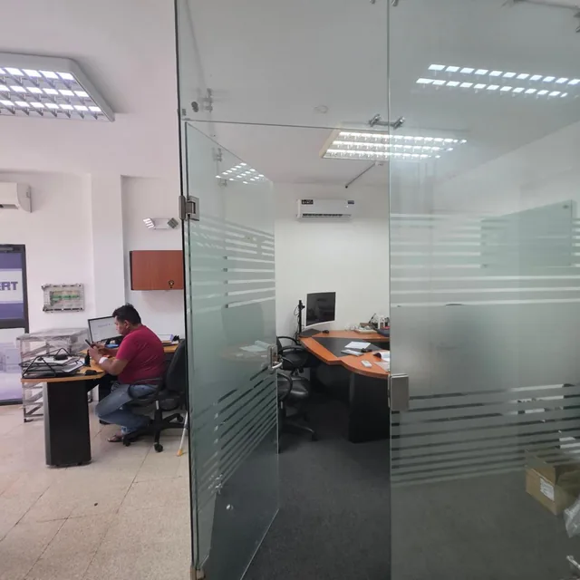 Sector Mall del Sol Edificio Comercial con Locales y Oficinas, Guayas — imagen 5