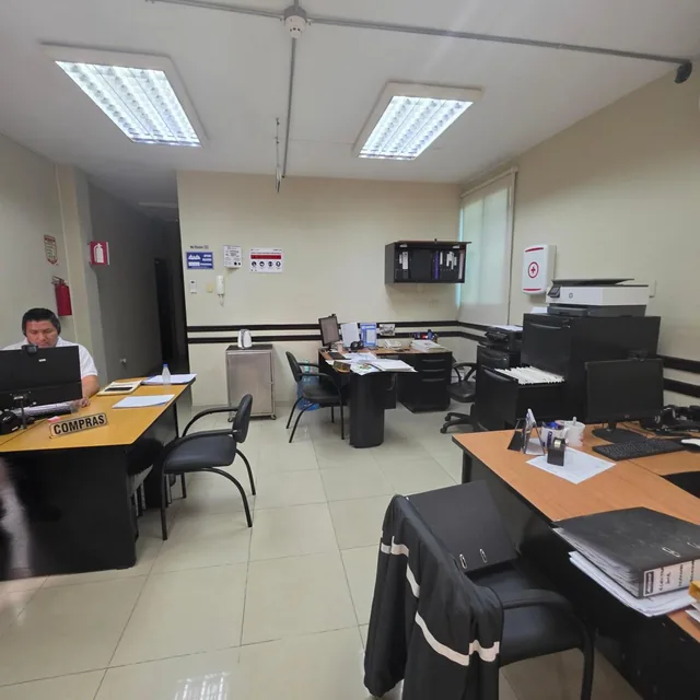Sector Mall del Sol Edificio Comercial con Locales y Oficinas, Guayas — imagen 2
