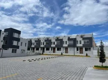 Mv - Casa Vip en Venta Sector Calderón 3d, 3 Pisos, 106 m², Patio, Terraza — imagen 3