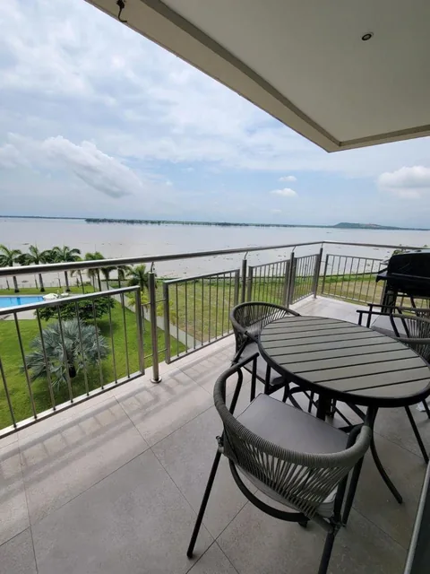 Departamento de 185 m² con 3 Recámaras en Venta en Blue Bay, Guayas — imagen 2