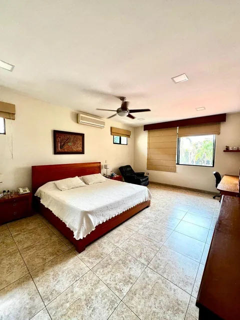 Casa Amplia con Piscina en Lago Sol Km 7 Samborondon!4, Guayas — imagen 2