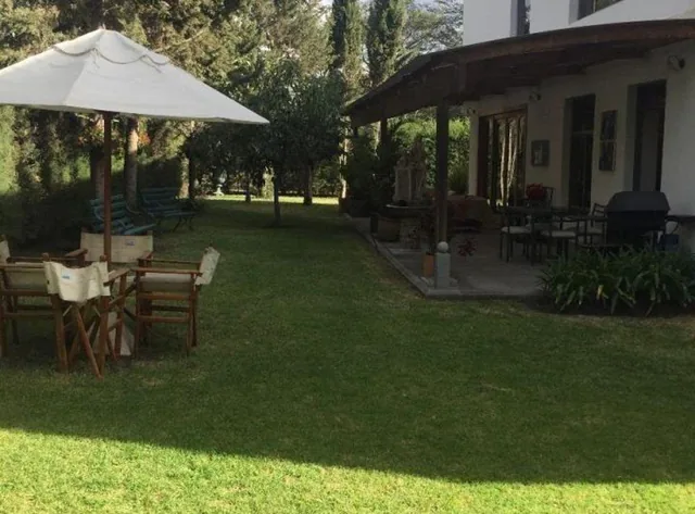 Oportunidad Vendo/arriendo Clasica y Amplia Casa Arrayanes 5 Dorm. — imagen 5