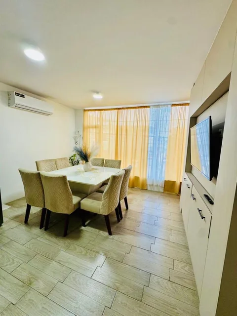 Venta de Casa de 2 Plantas Más Terraza con Vista Al Mar en Los Esteros - Manta, Manabí — imagen 4