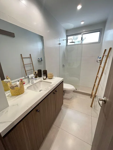 Moderno Departamento en Venta en Urbanización Puerta Al Rio, Guayas — imagen 3