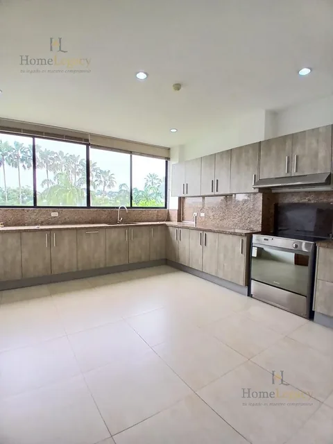 Venta de Departamento en Samborondón - Isla Mocolí en El Primer Piso con Ascensor Directo Am, Guayas — imagen 5