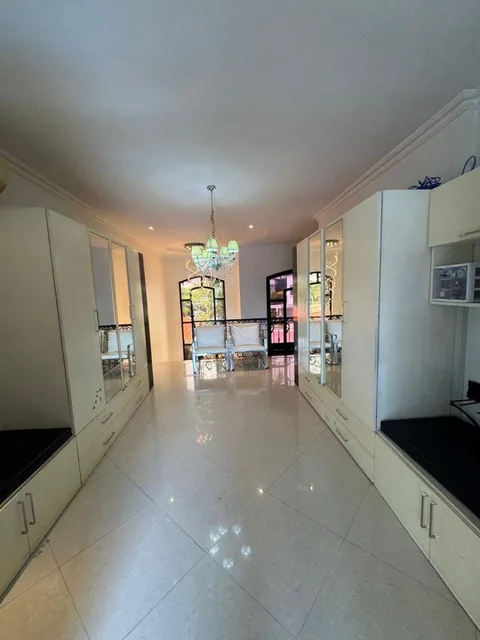 Casa de 658 m² con 4 Dorm. y Suite en Samborondon, Guayas — imagen 5