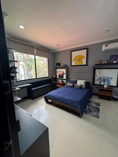 Casa de 658 m² con 4 Dorm. y Suite en Samborondon, Guayas — imagen 4