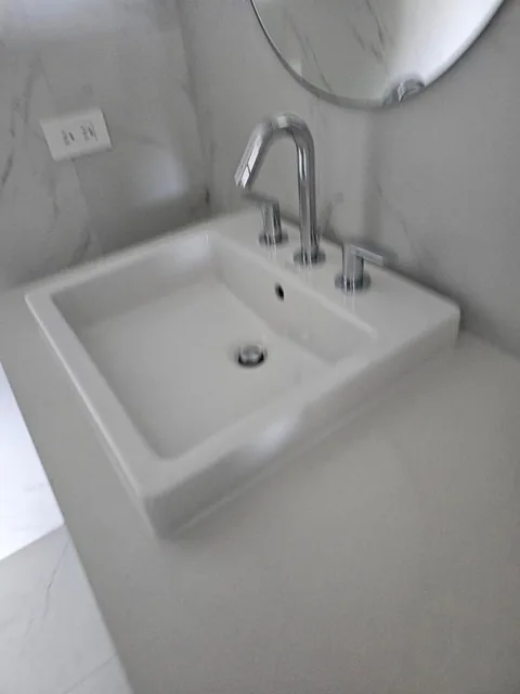 Departamento de Lujo en Venta, Sector Gonzalez Suarez — imagen 4