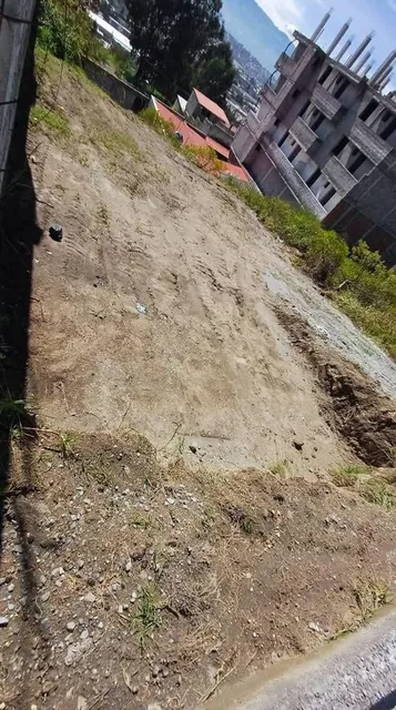 Terreno de 190 m² en Venta en Calderón — imagen 3