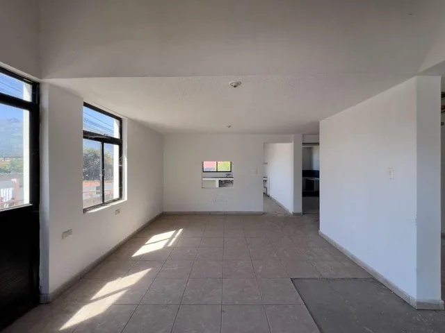 Casa en Venta en Ibarra, Imbabura — imagen 2