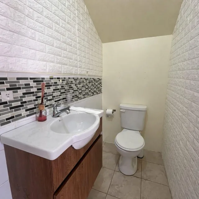 En Venta Casa Urbanización Compostela (Jkcal), Guayas — imagen 5