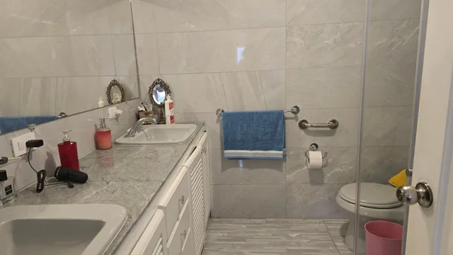 Departamento Remodelado con Jardín Privado en El Mejor Sector de Quito Tenis — imagen 5