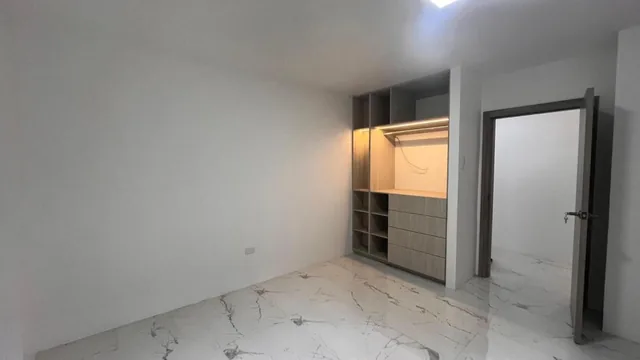 Departamento en Venta en Urdesa Central Elimo, Guayas — imagen 2