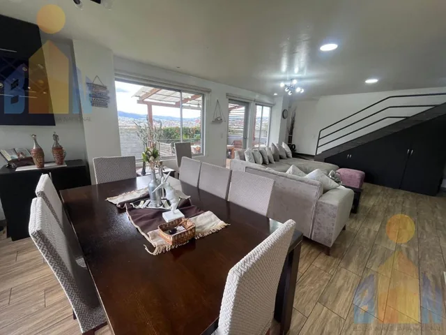 Departamento Dúplex en Monteserrín de Venta — imagen 2
