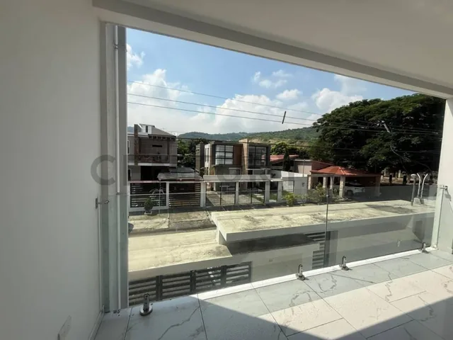 Venta de Departamento en Condominio Urb Torres del Sol, Guayas — imagen 4