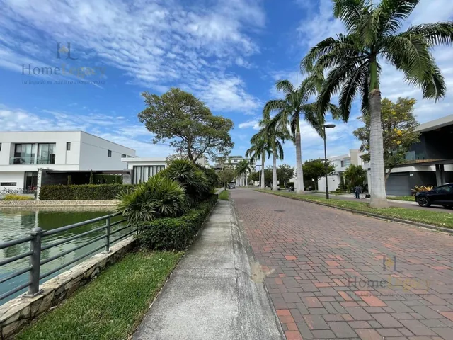 Venta de Casa en Isla Mocolí, Samborondón | 4 Dorm. | 408 m² | Piscina Am, Guayas — imagen 2