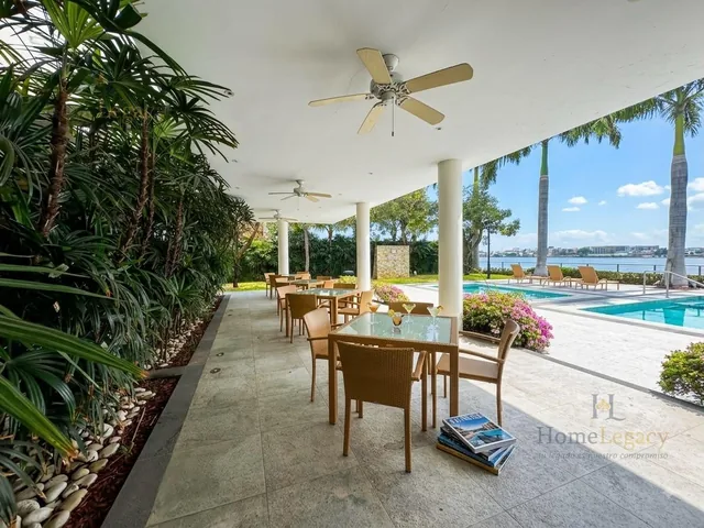 Venta de Casa a Estrenar con Piscina en Isla Mocolí | 4 Dorm. Am, Guayas — imagen 2