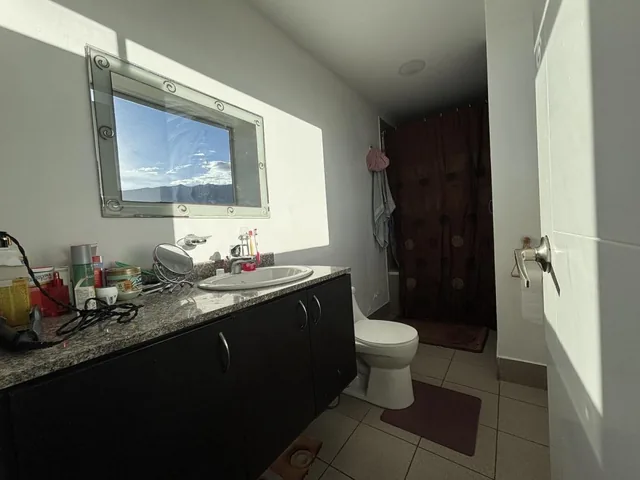 Vendo Departamento Dúplex con Patio Monteserrin — imagen 5