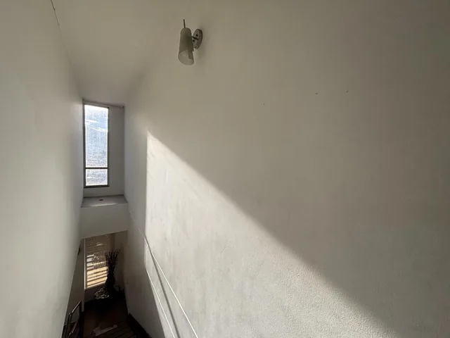 Vendo Departamento Dúplex con Patio Monteserrin — imagen 4