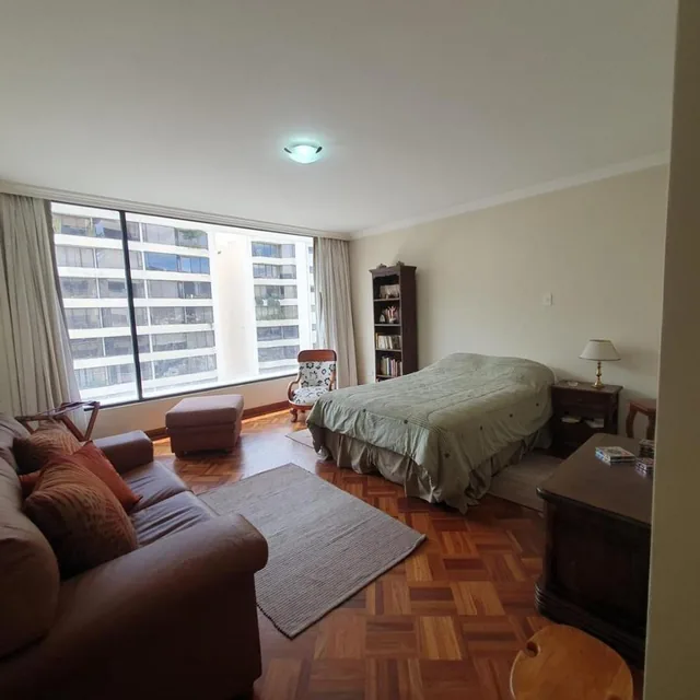 Departamento de Venta en El Corazón de La Gonzalez Suarez Quito — imagen 3