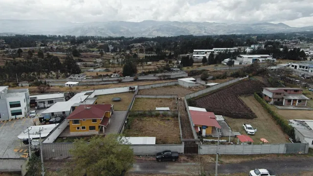 Terreno Alangasí a 5 Minutos de El Colibrí — imagen 2