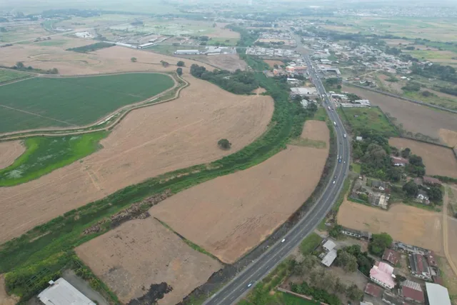 Terreno Comercial Industrial Babahoyo - Guayaquil A. Salazar, Los Ríos — imagen 3