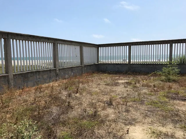 Vendo Terreno Frente Al Mar en Venta | 1.210 m² | San Pablo - Mlvillegas — imagen 4