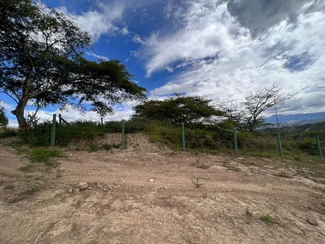 Hermoso Terreno de Venta en Shalom Mangahuantag. Puembo — imagen 3