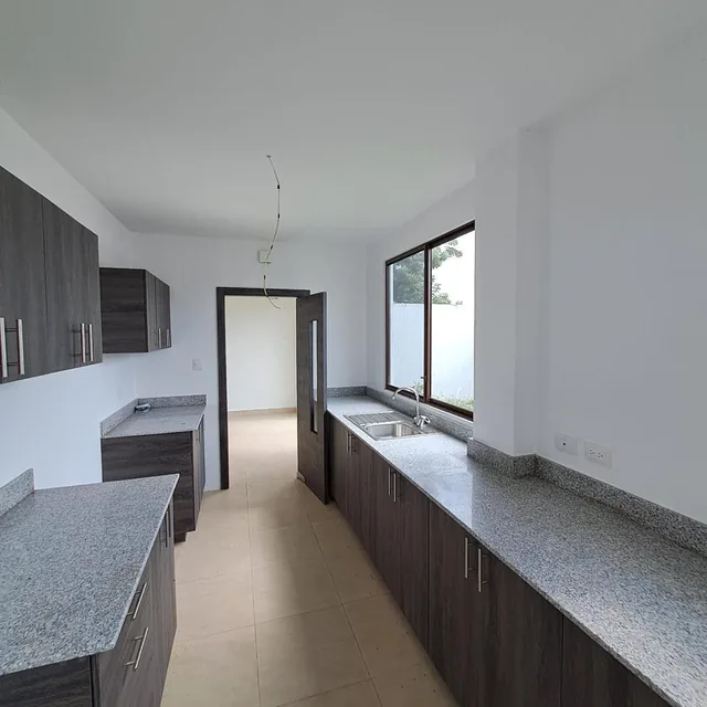 Casa en Venta Villas del Bosque Etapa 3, Guayas — imagen 2