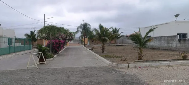 Urbanización Sol Dorado, General Villamil Playas, Vendo Solares, Guayas — imagen 2