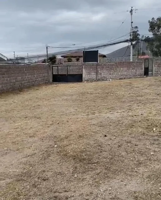 Terreno de 3942 m² en Venta en Mitad del Mundo — imagen 3