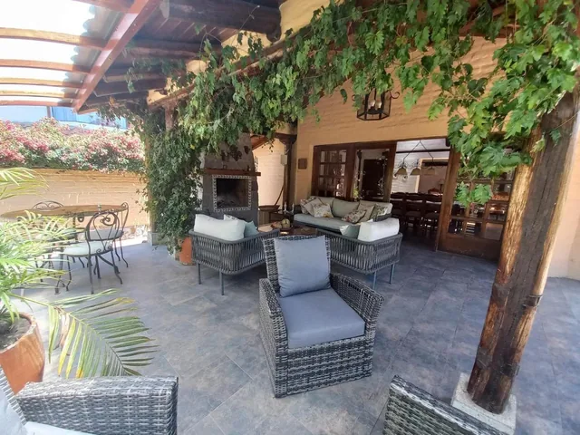 Bajo de Precio! Vendo Casa de 1 Nivel Tipo Quinta Urbanización Cumbayá Tumbaco — imagen 2