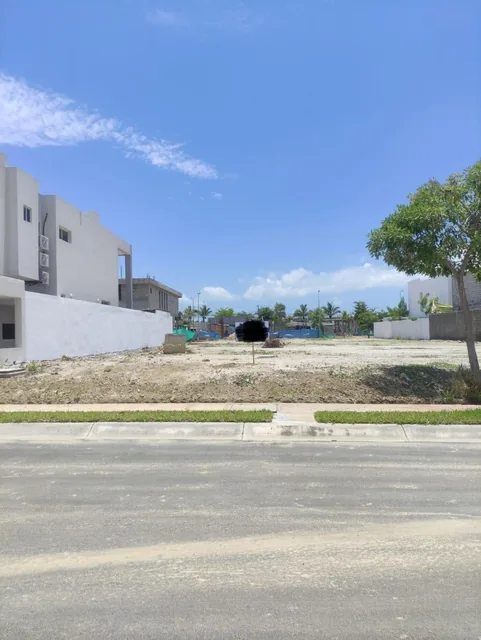 Se Vende Terreno Ubicado Dentro de La Urbanización Marenostro. Provincia de Santa Elena — imagen 4