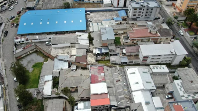 Terreno 2082 m² Sobre Av Mañosca, 10 de Agosto — imagen 2