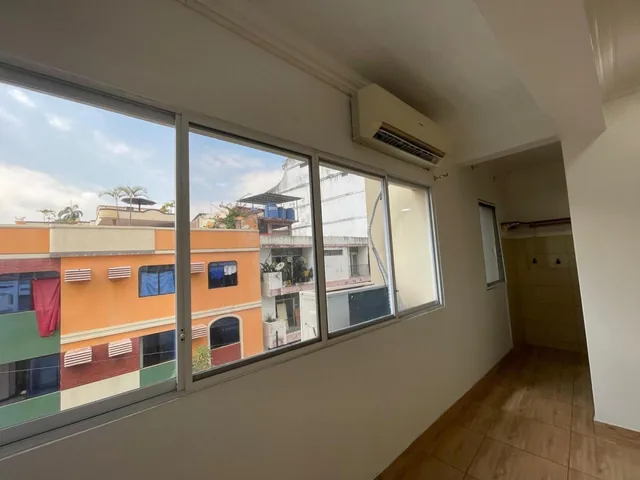 Suite en Venta Centro de Guayaquil Calle Cordova y Mendiburo Alemo, Guayas — imagen 2
