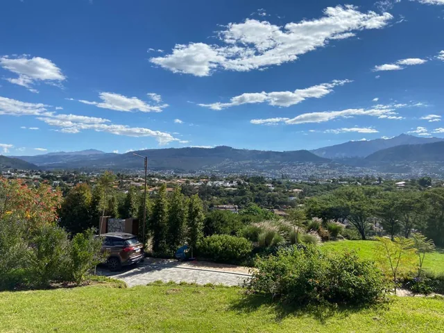 Muy Buen Terreno de Venta Dentro de Urbanización Cerrada en Tumbaco — imagen 4