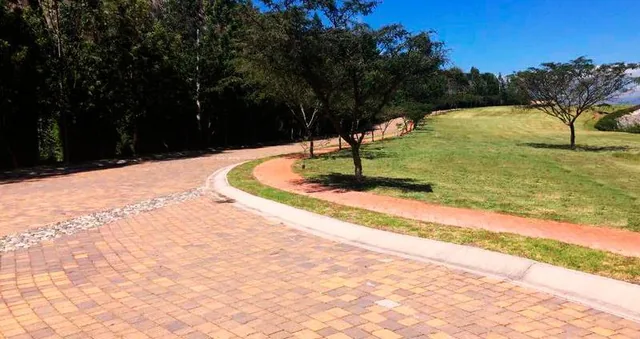 Hermoso Terreno en La Quinta (Oportunidad) — imagen 2