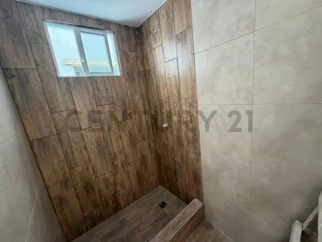 Venta de Casa de Estreno en Urb. Logare Via Salitre, Guayas — imagen 4