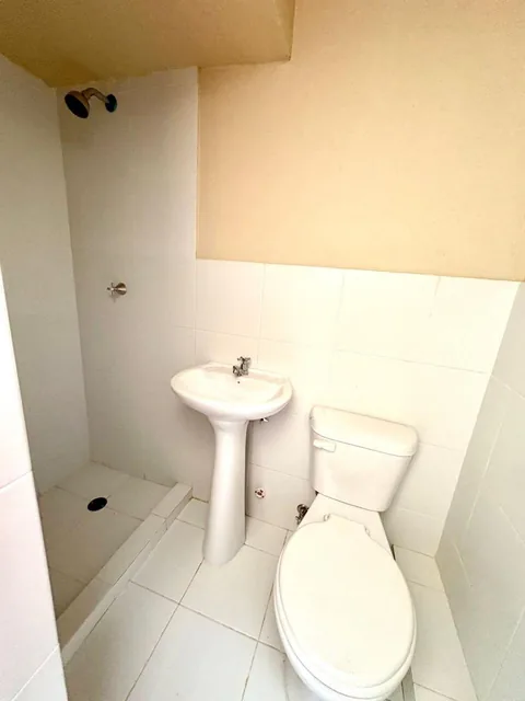 Vía a La Costa - Costabrisa. Vendo Casa de Estreno, 3 Dorm., Guayas — imagen 4