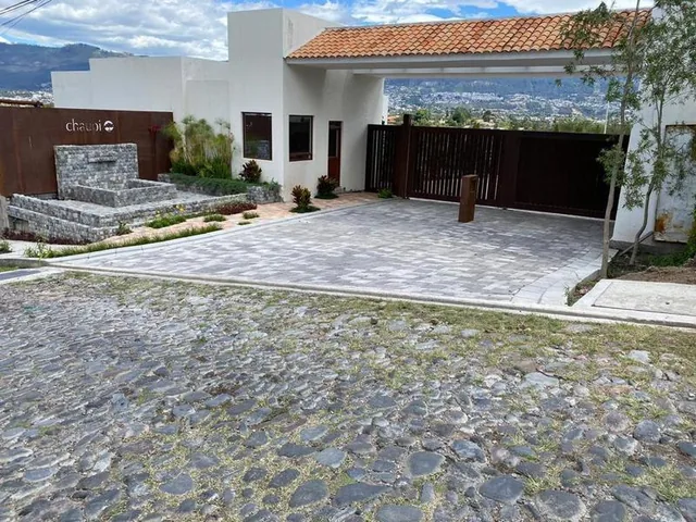 Precioso Terreno en Exclusiva Urbanización en Tumbaco 250.000usd! — imagen 4