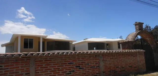Quinta con Terreno 2500 m de Venta, Tumbaco, Cerca Ruta Viva, Colegio British, Intervalles — imagen 2